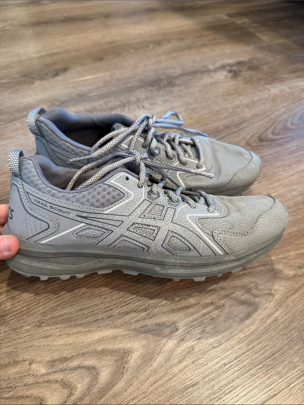 ASICS Trail Scout running shoes size 8
